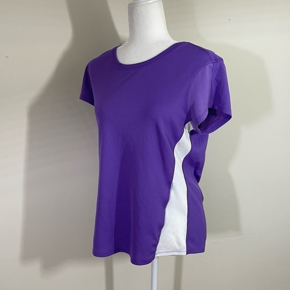MTA sports sz Lg athleisure top in purple with white accents